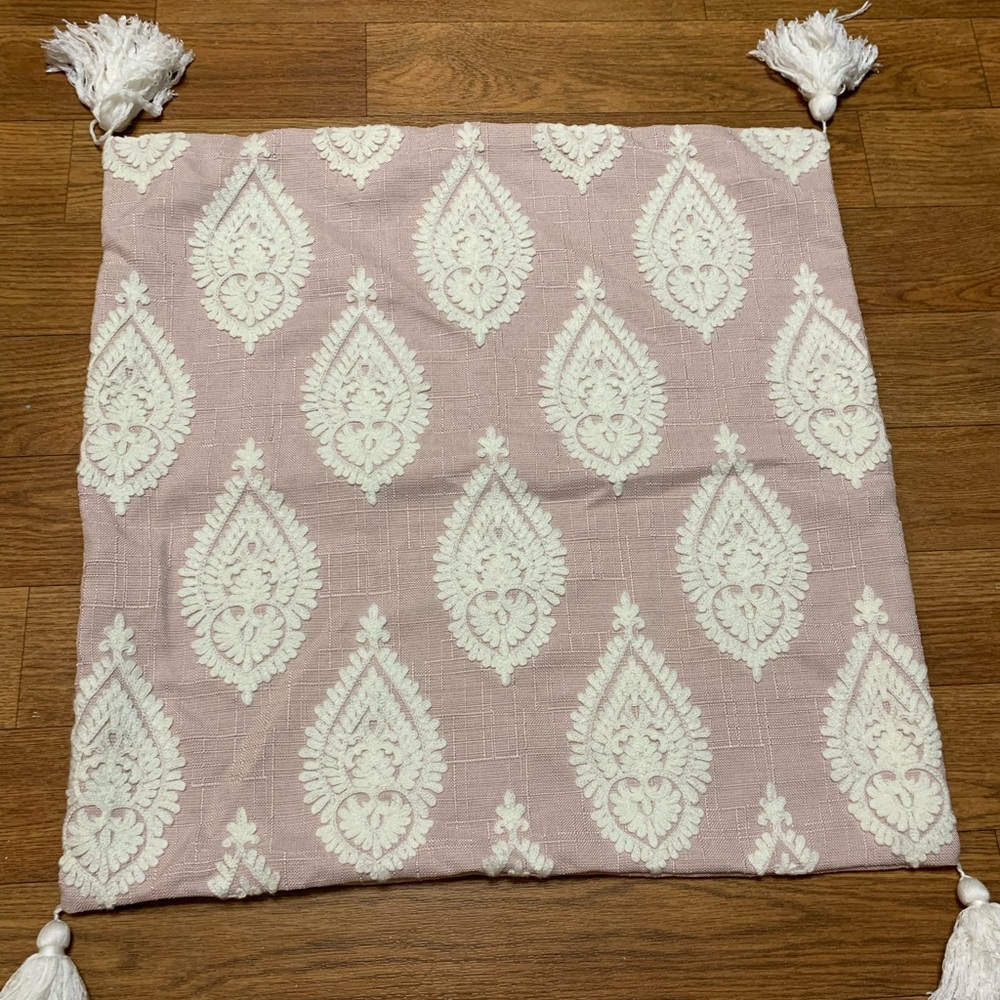 Pillow Cover, Dusty Rose and White 19.5”